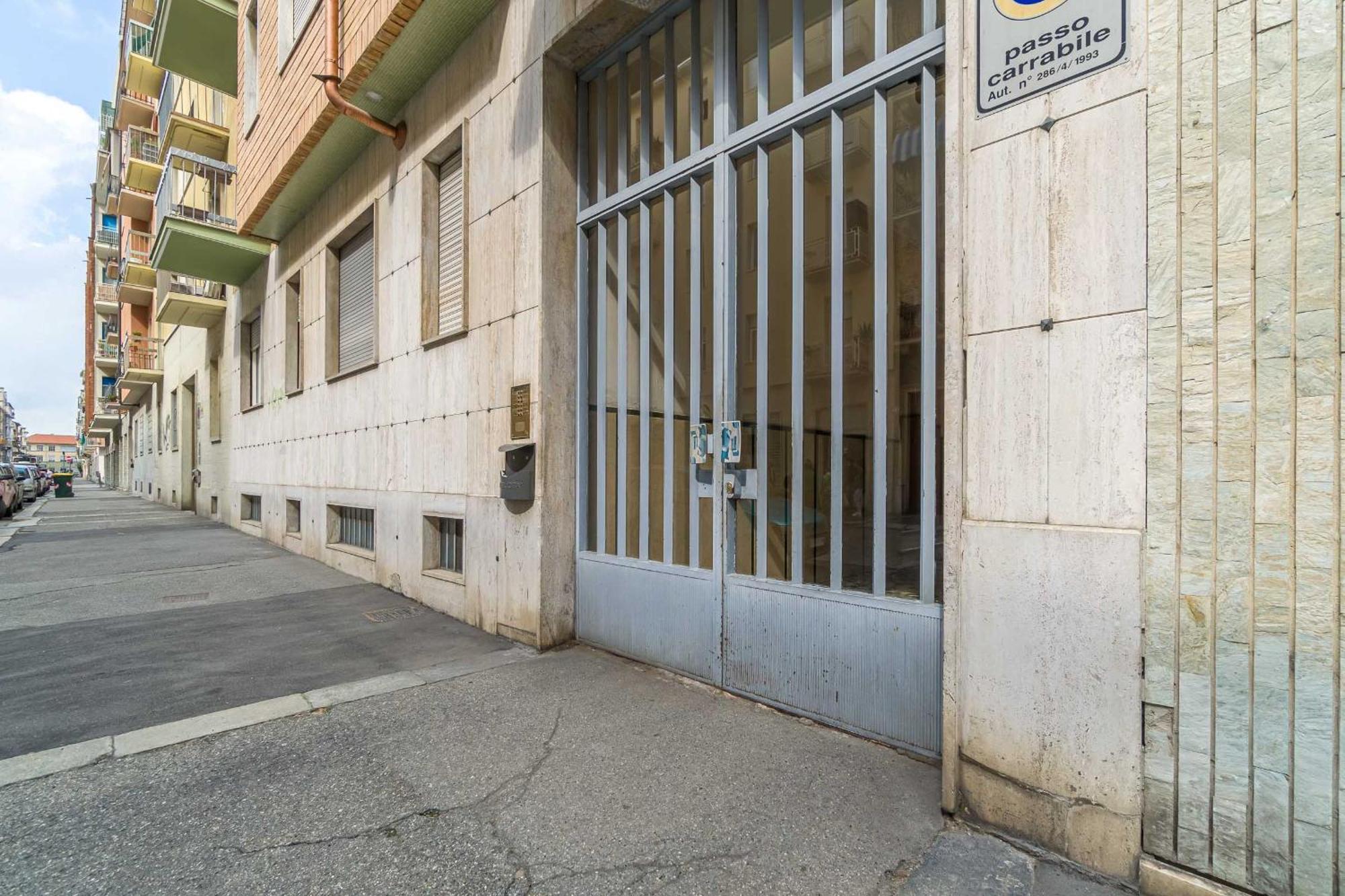 Mm Pozzo Strada Mini Subway * Turin